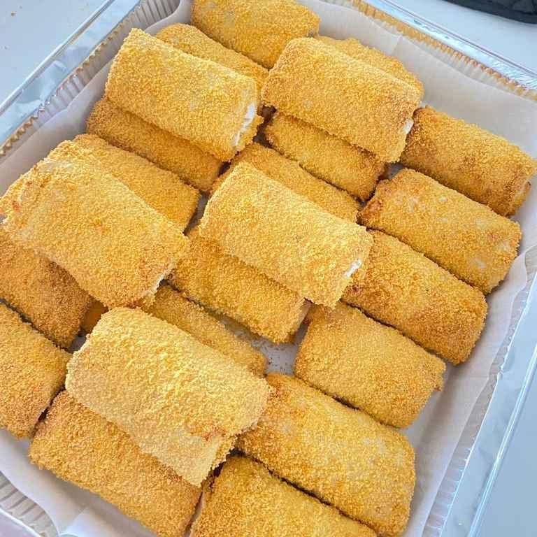 טורטיה במילוי מוקפץ אסייתי